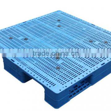 plastic tray