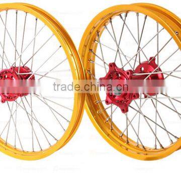 Suzuki Enduro-red hub/motorcycle wheels