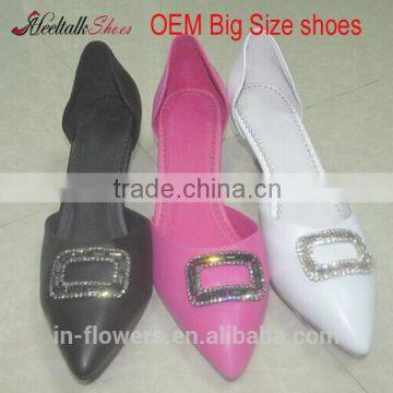 OEM big size women shoes wholesale large size dress shoes low heels