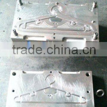 injection plastic hanger mould,injection hanger molding,injection clothes hangers mould