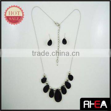 2014 wholesale Fashion New Trend black Necklace Jewelry set