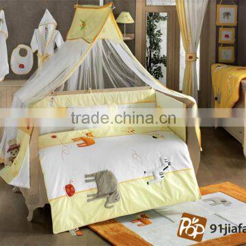 High quality soft Embroidery Crib beding set