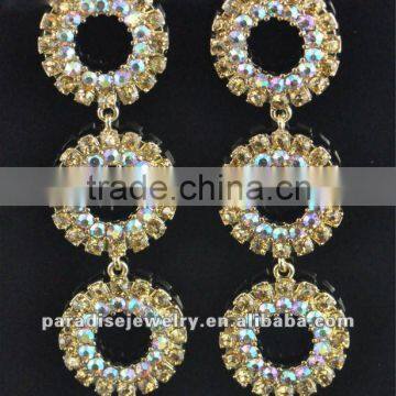 Nice rhinestone dangle earring