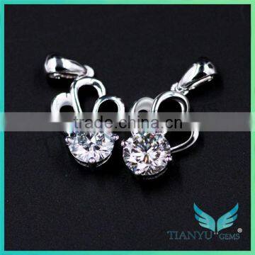 24K Gold 1 Carat White Round Billiant Cut Moissanite Diamond Pendants Charms for Necklaces