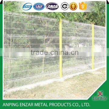 curvy welded fence wire mesh