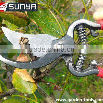 Classic Lightweight Drop Forged Bypass Shrub Garden Pruners photo-5