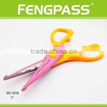 S5-1019 7 Inch 2Cr13 Stainless Steel Blade With Colorful Plastic Handle Art Scissors photo-4