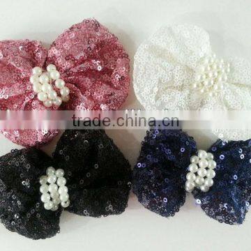 CF0359 2013 New handmade custom wholesale pearl center sequin bow for hair