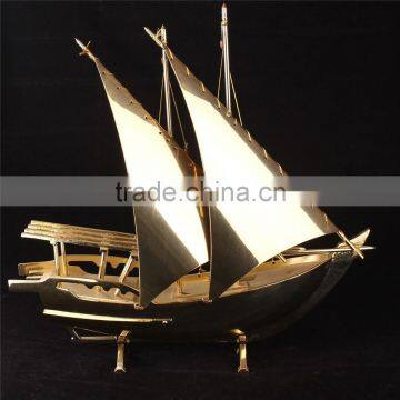 Noble Customized Made Golden Crystal Arab Modern Gold Or Silver Crystal Ship Model And Islamic Souvenirs Gifts photo-4