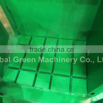 Small Vertical Hydraulic Baling Machine for Plastic and Cotton photo-3