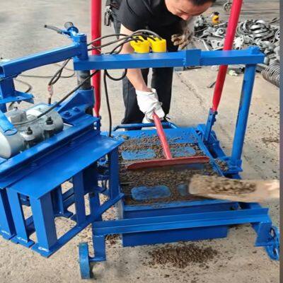 Small Mobile Auto Brick Making Machine Concrete Brick Laying Machine Cement Block Make Machine Brick Moulding Machine photo-4