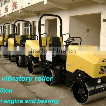 mini road roller,ride-on double drum road roller,Japan engine and bearing 20HP,NSK bearing,CE certification