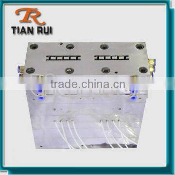 Co-extruded Multipe Cavity WPC Decking Extrusion Mould