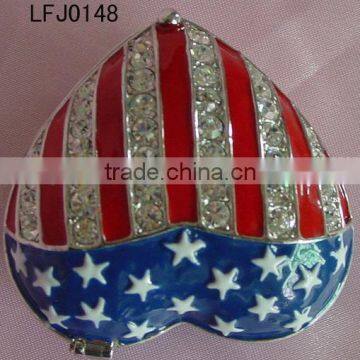 New Design Heart Shape Metal Jewelry Box for Ladies