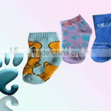 2016 nice quality fashion design cotton baby socks infant socks