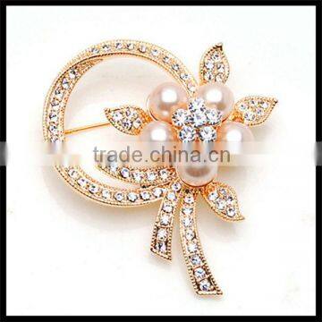 rhinestone brooches for wedding invitation                        
                                                Quality Choice