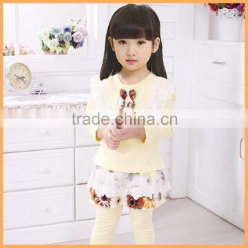 2015 new arrival wholesale free pink baby clothes set