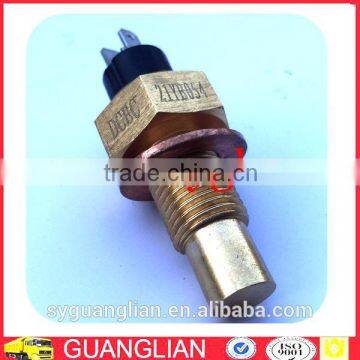 Dongfeng truck 6CT engine water temperature sensor 3979176 for Higer bus