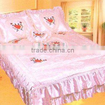 4pcs Satin Embroidery Bedspread Set