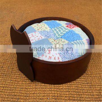 2016 New Design Novelty Pet Beds Wood Making Pet Beds & Accessories