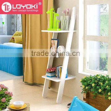 Hot Sale Wood Corner Storage Shelf 3 Tier Wood Leaning Ladder Book / Magazine Shelf photo-4