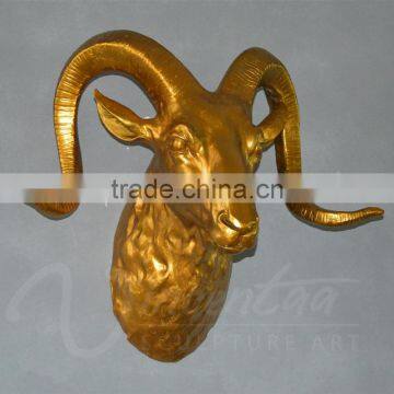 Hiagh Quality Crafts Life Fiberglass Golden Sheep Head Wall Hanging Statues for Home Decor