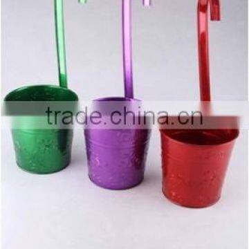 Garden Pot With Long Handle Can Hanging on the Wall photo-2