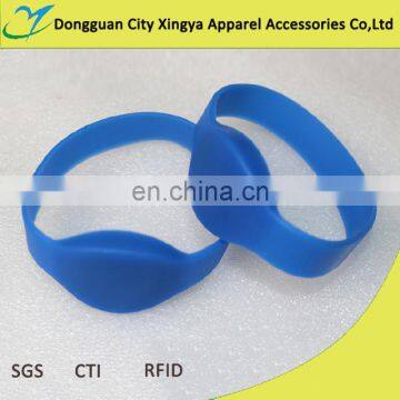 factory price silicone rfid nfc wristband with logo