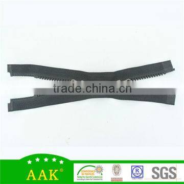 Two way open end plastic zip for sport wear clothing