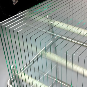 FLOAT GLASS