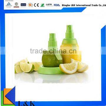 Eco-friend Plastic Fresh Friut Juice Citrus Spsry/lemon Squeeze Sprayer Mist for Extractor Set photo-1