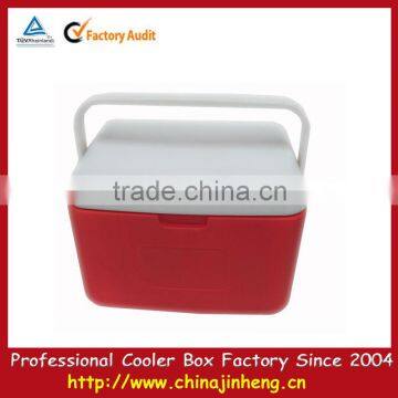 Insulated plastic fish box