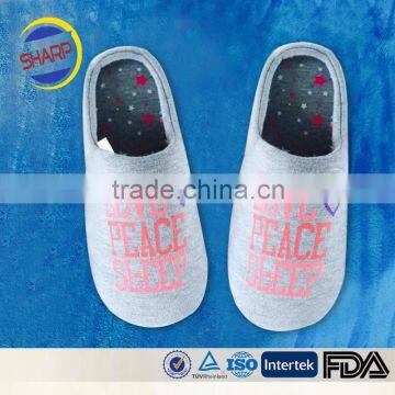 Anti-slip hotel indoor slippers, disposable hotel slippers