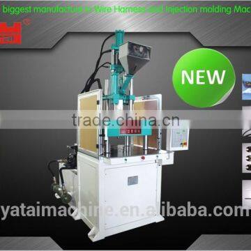 2015 new plastic injection molding machine