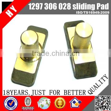 QJ ZF transmission gearbox parts sliding block / sliding pad for Chinese bus SINOTRUCK 1297306028