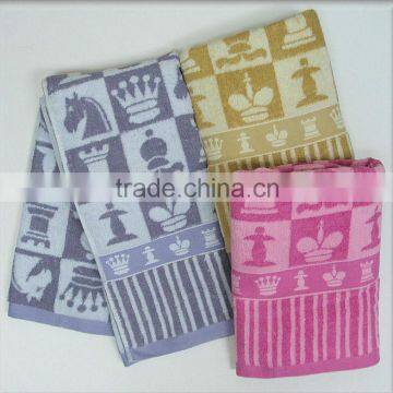 High Quality Luxurious Hotel Towel 100% Cotton Customized Yarn-dyed Bath Towel photo-3