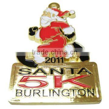 2015 custom design christmas lapel pins with hard enamel