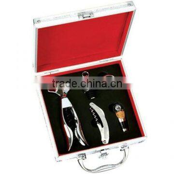 Wine and Bar Set With Wine Accessories