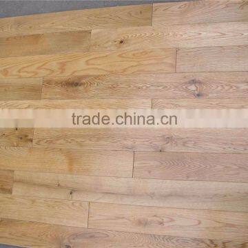 Abbey Minster 3 Strip Oak 18mm Lacquered Solid Wood Flooring photo-3