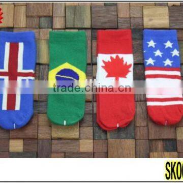 Hot Selling Country England Frace Canada Norway USA National World Cup Flag Socks Low Cut World Cup Flag Socks