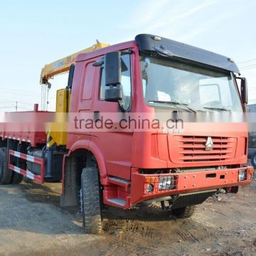 Howo Cargo Truck with Crane 5T