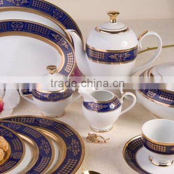 Luxury design of white porcelain dinnerware set of 98PCS