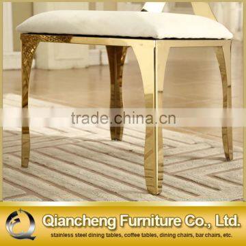Hot Sale Golden Heart Shape Wedding Table Banquet Table photo-3