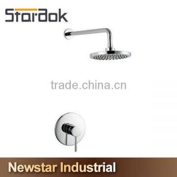 Star.aok New Chrome Solid Brass Modern Free Floor Standing Waterfall Bathtub Shower Faucet