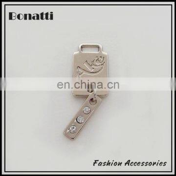 zipper puller for bags