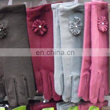 Winter lady full finger gloves with Flower