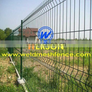 Senke Pvc coated welded mesh fence (20 years factory supply)