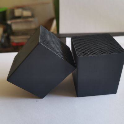 Impregnated KOH Iodine 800mg/g Activated Carbon Honeycomb Activated Carbon Block for H2S Remove Catalytic Carbon