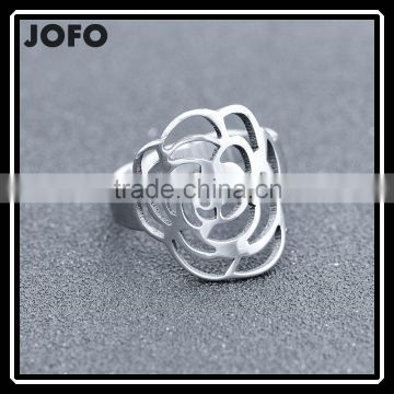 2016 Elegant Hollow Camellia Stainless Steel Fashion Ring