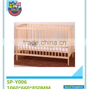 Classic Design Solid Baby Wooden Bed